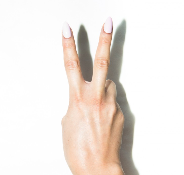 5 Nail Shapes (& How to Get 'Em)