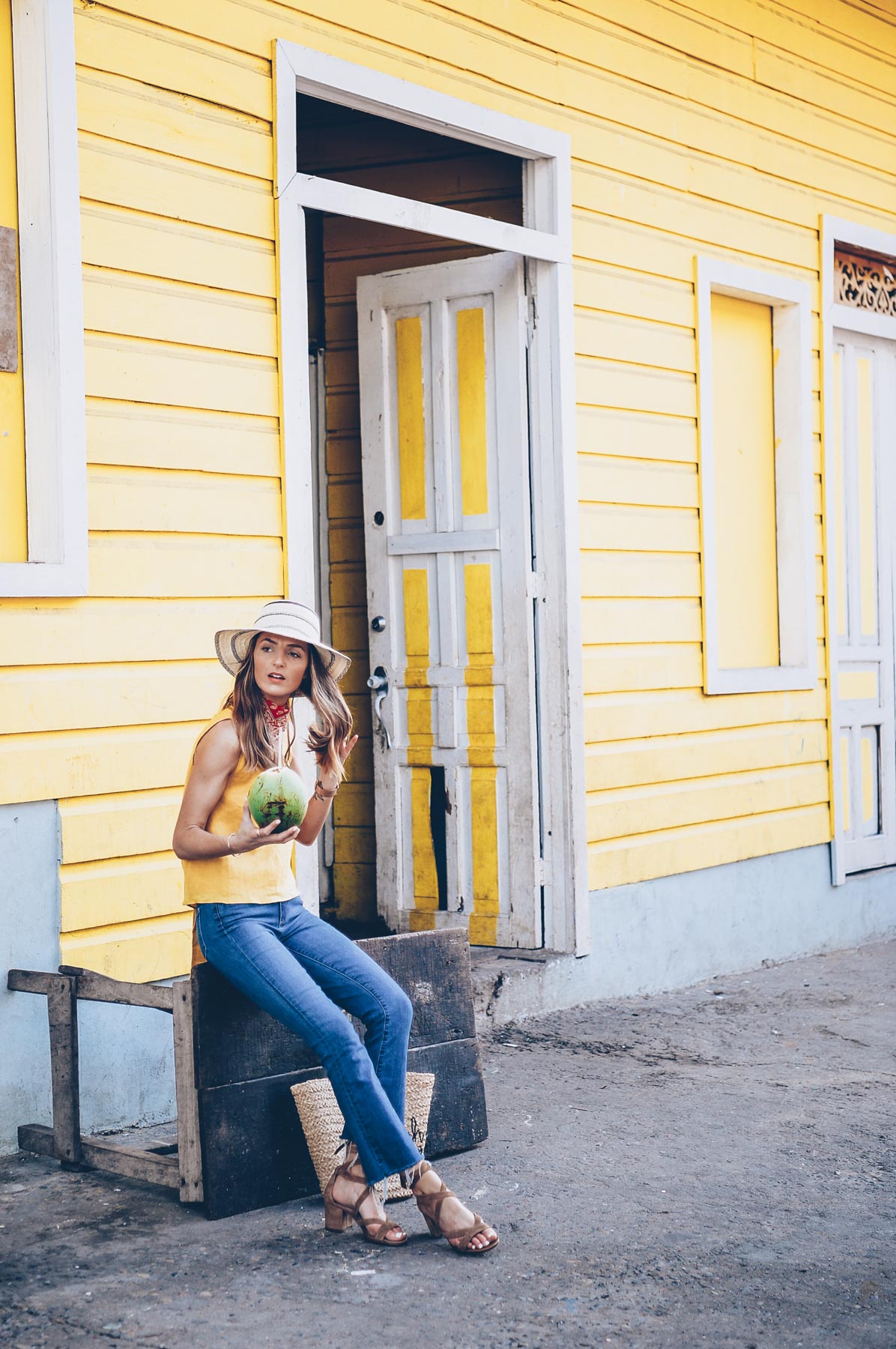 Jess-Kirby-Panama-Hat-Yellow-Linen-Top-Madewell-Bandana-Crop-Jeans-Lace-Up-Sandals.jpg