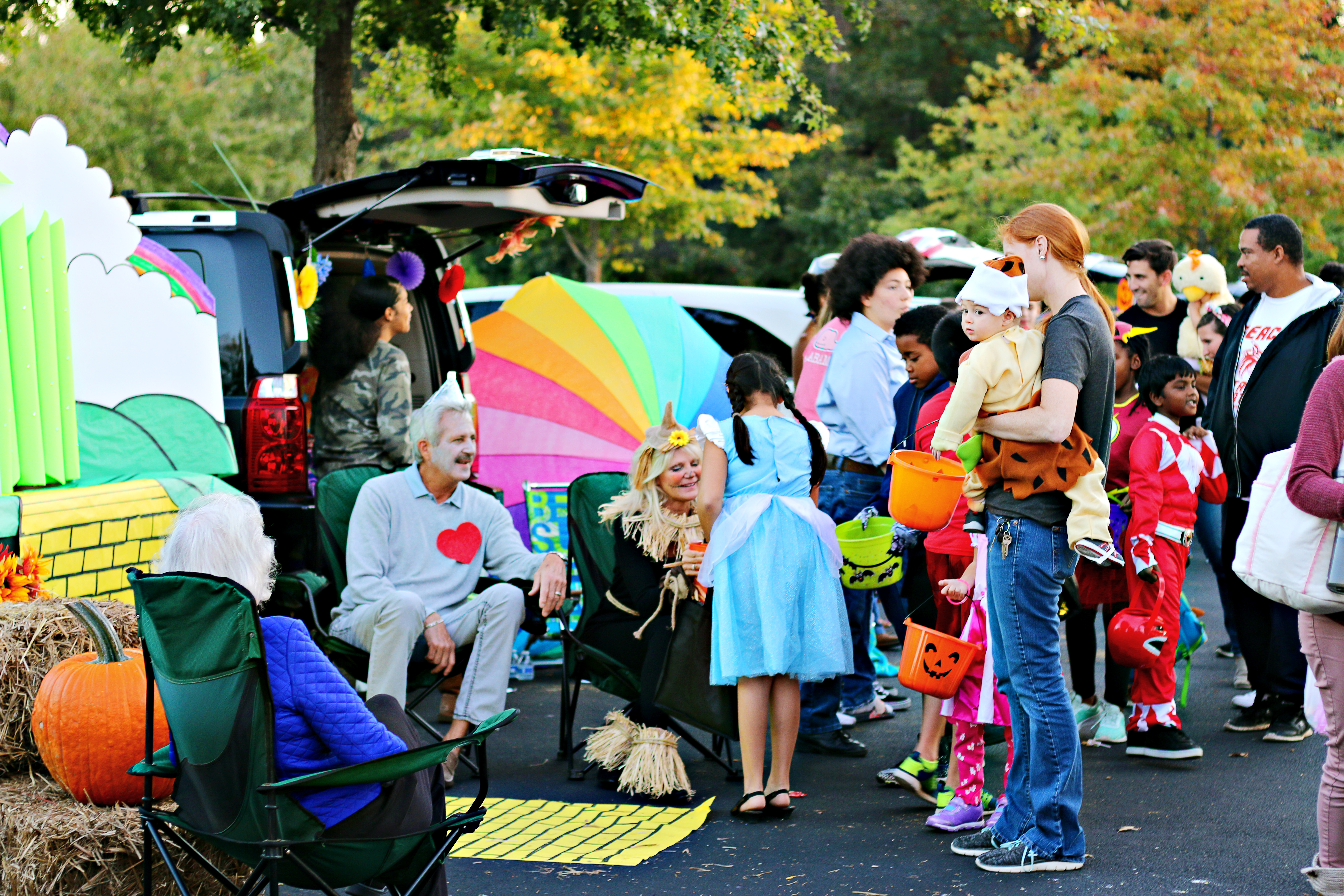 Find Fall Fun in Atlanta: Apple Picking, Pumpkins, Football and More_Halloween_Joleen Pete