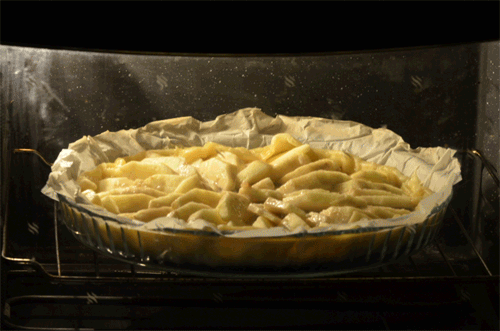 giphy spple pie.gif